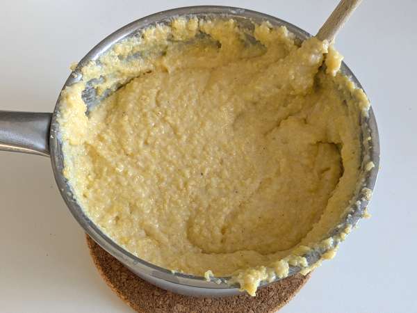 Polenta cremosa perfecta: la receta fácil y reconfortante - Preparación paso 5