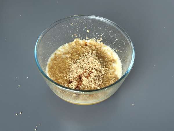 Torta de nueces sin gluten con solo 4 ingredientes: el clásico más fácil y jugoso - Preparación paso 3