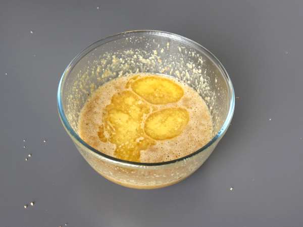 Torta de nueces sin gluten con solo 4 ingredientes: el clásico más fácil y jugoso - Preparación paso 4