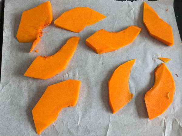 Ñoquis de calabaza caseros, suaves, delicados y perfectos para el otoño - Preparación paso 1