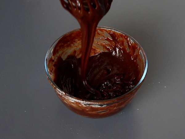 Piñas navideñas de brownie de chocolate: el postre fácil y original que conquista en Navidad - Preparación paso 2