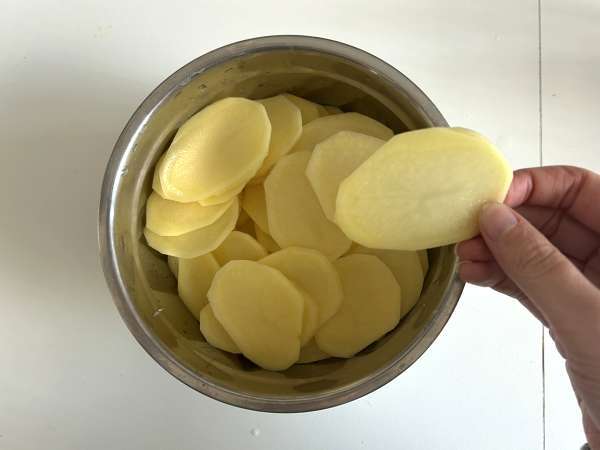 Gratinado de patatas con champiñones - Preparación paso 7