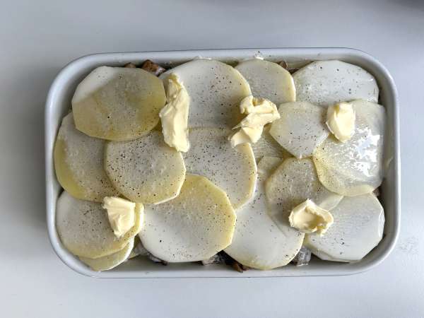 Gratinado de patatas con champiñones - Preparación paso 9
