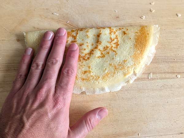 Crepes saladas con ricotta y champiñones - Preparación paso 9