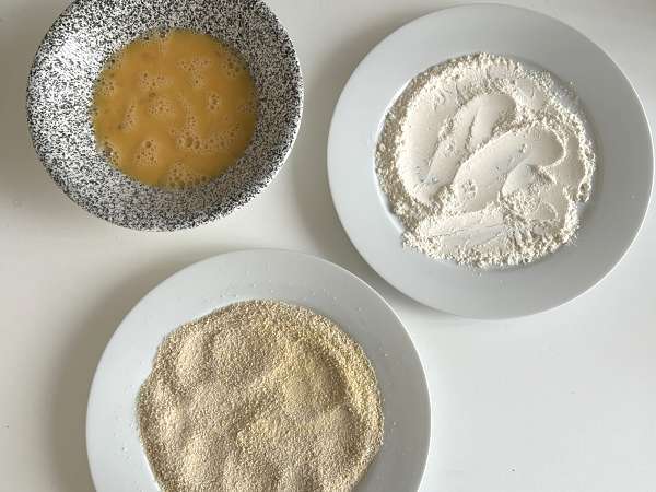 Rulo de queso de cabra empanado en freidora de aire, una idea sencilla con muy buen resultado - Preparación paso 3