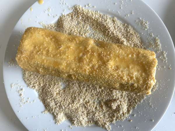 Rulo de queso de cabra empanado en freidora de aire, una idea sencilla con muy buen resultado - Preparación paso 5