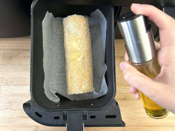 Rulo de queso de cabra empanado en freidora de aire, una idea sencilla con muy buen resultado - Preparación paso 6