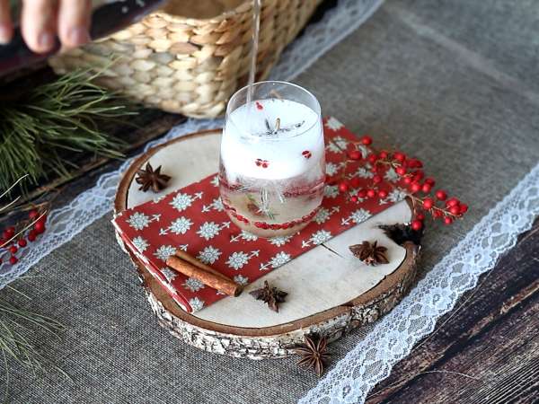 Cóctel navideño con arbolito nevado: versión con alcohol y sin alcohol - Preparación paso 5