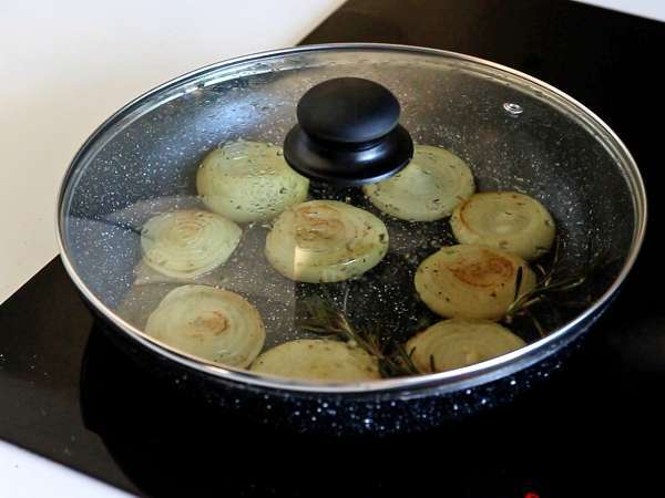 Tartaletas tatin de cebolla - Preparación paso 3