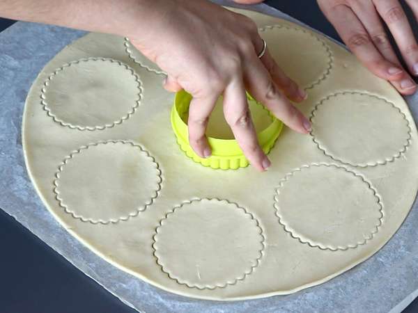 Tartaletas tatin de cebolla - Preparación paso 5