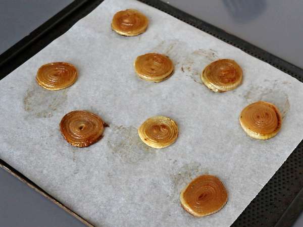 Tartaletas tatin de cebolla - Preparación paso 6