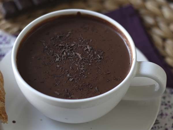 Chocolate a la taza casero: la receta fácil para que quede denso, brillante y sedoso - Preparación paso 6