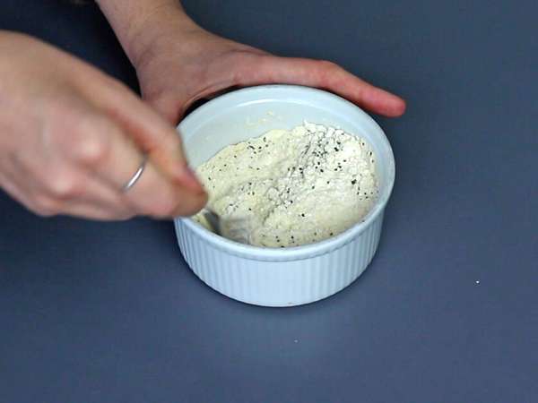 Bizcocho proteico de frutos rojos, facilísimo - Preparación paso 1