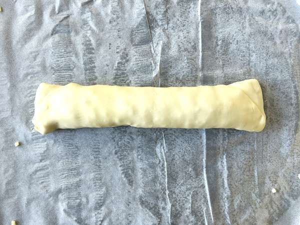 Hojaldres de pesto y mozzarella con freidora de aire, ¡listos en 15 minutos! - Preparación paso 3