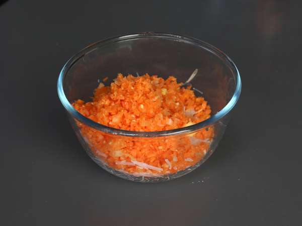 Nems de gambas (rollitos de primavera crujientes) en freidora de aire - Preparación paso 3