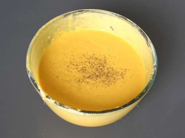 Brownie salado de calabaza con jamón y feta: ¡Ideal para provechar una crema de verduras! - Preparación paso 1