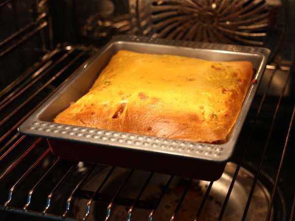 Brownie salado de calabaza con jamón y feta: ¡Ideal para provechar una crema de verduras! - Preparación paso 4