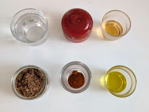 Salsa barbacoa agridulce casera: densa, ahumada y perfecta para glasear - Preparación paso 1