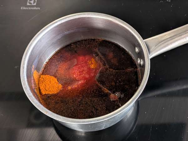 Salsa barbacoa agridulce casera: densa, ahumada y perfecta para glasear - Preparación paso 3