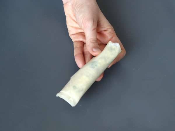 Rikakats libaneses en freidora de aire: rollitos de queso crujientes y dorados - Preparación paso 6