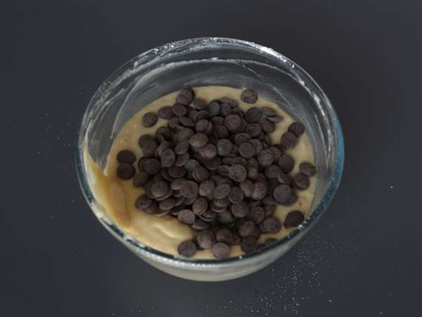 Muffins de plátano con pepitas de chocolate - Preparación paso 5