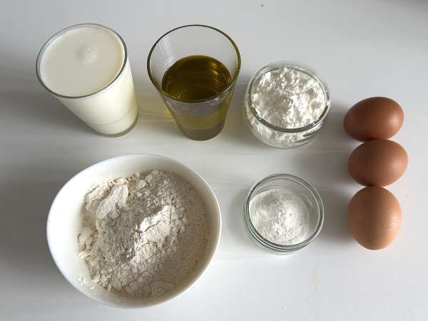 Masa para cake salado en batidora: fácil, rápida y muy esponjosa - Preparación paso 1