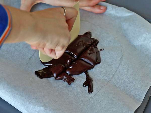 Dubai Chewy Cookie, la receta viral de mochis rellenos de pistacho y kataifi - Preparación paso 8