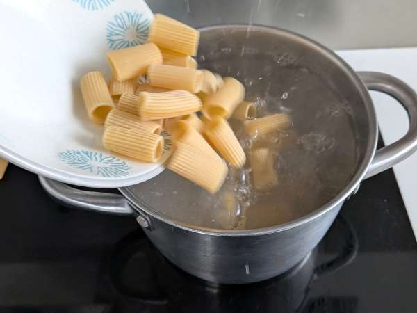 Carbonara de calabacín: una receta vegetariana fácil y muy cremosa - Preparación paso 4