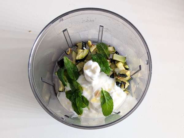 Ensalada cremosa de espelta con verduras asadas - Preparación paso 4