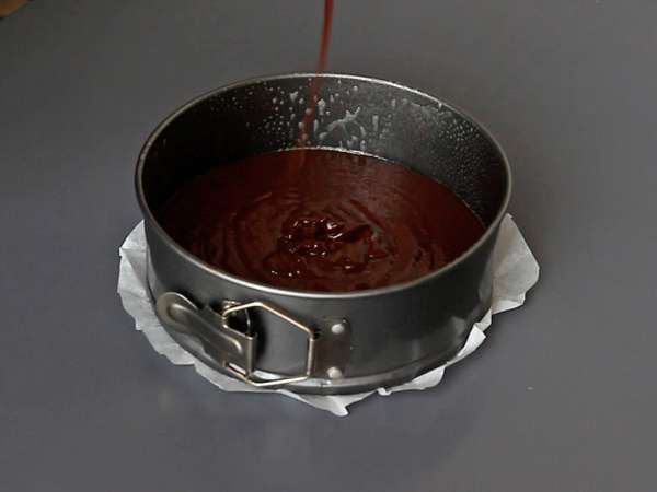 Bizcocho fondant de chocolate proteico: fácil, intenso y jugoso - Preparación paso 3