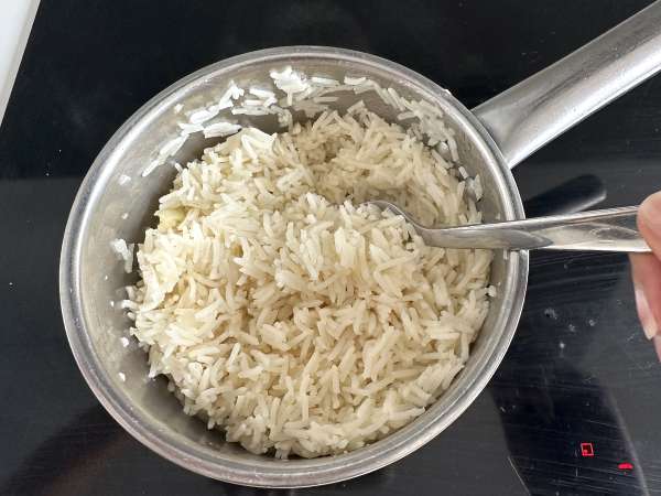 Arroz al limón fácil: la guarnición perfecta para carnes y pescados - Preparación paso 5