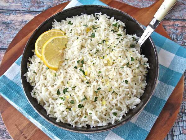 Arroz al limón fácil: la guarnición perfecta para carnes y pescados - Preparación paso 8