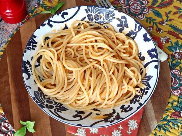 Pasta fría con gazpacho, una receta de verano fresca y sabrosa - Preparación paso 4