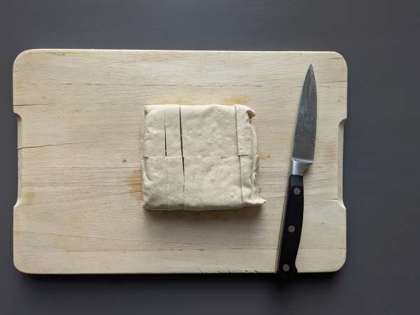 Nuggets crujientes de tofu con judías verdes al estilo tailandés en freidora de aire - Preparación paso 2