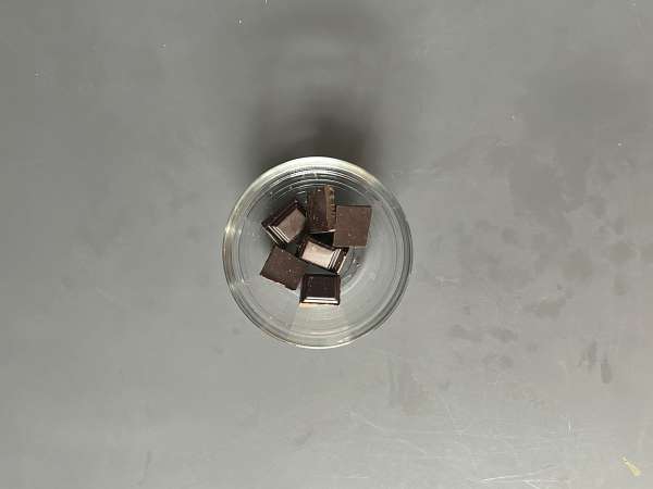 Crema de chocolate y tofu sedoso: un postre fácil con solo 2 ingredientes - Preparación paso 1