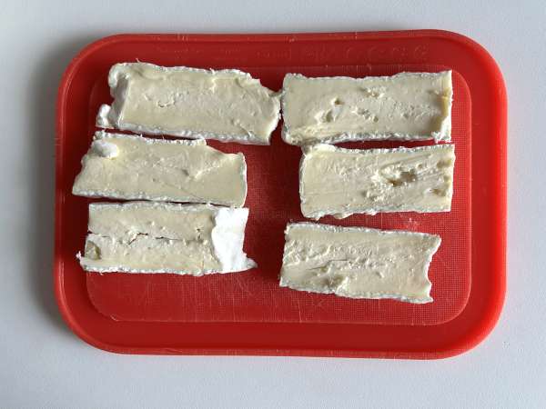 Tarta de hojaldre con higos, brie y nueces - Preparación paso 3