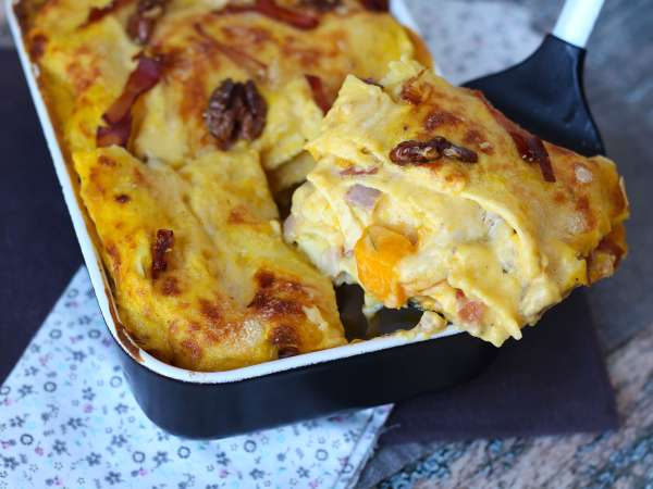 Lasaña de calabaza, speck y nueces: cremosa y con un punto crujiente - Preparación paso 10