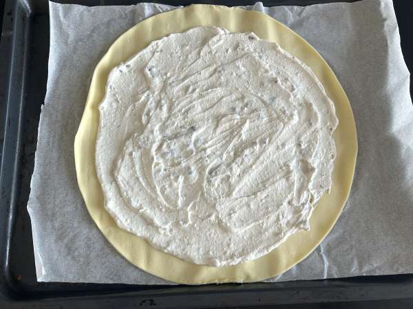 Tarta de peras, gorgonzola y nueces - Preparación paso 5