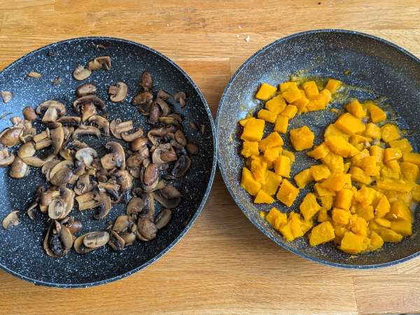 Pasta al horno con calabaza, setas y bechamel - Preparación paso 4