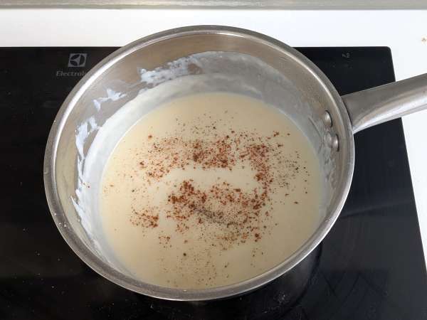 Pasta al horno con calabaza, setas y bechamel - Preparación paso 6