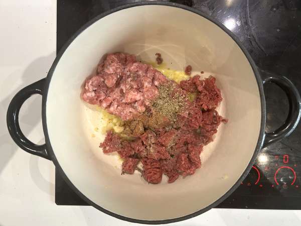 Sopa de lasaña con carne, ricotta y parmesano - Preparación paso 2