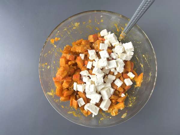 Strudel de calabaza y queso feta: receta fácil y crujiente - Preparación paso 5