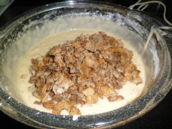 Coca de chicharrones - Preparación paso 2