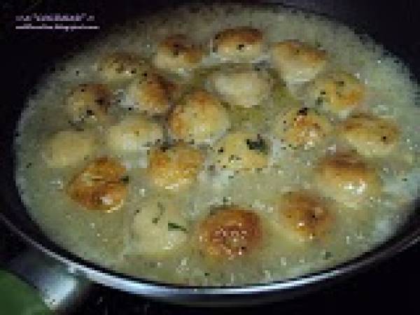 Albóndigas de pescado en salsa verde - Preparación paso 4