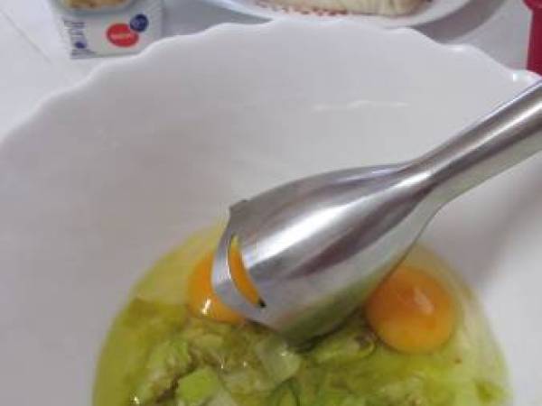 PASTEL DE MERLUZA Y GAMBAS - Preparación paso 2