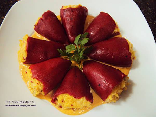 Pimientos del piquillo rellenos de bacalao - Preparación paso 7