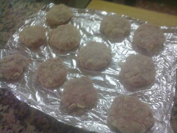 Champiñones rellenos con mini-hamburguesas - Preparación paso 3