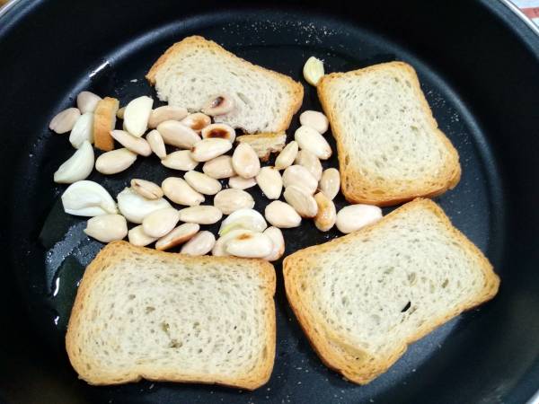 CONGRIO CON SALSA - Preparación paso 1