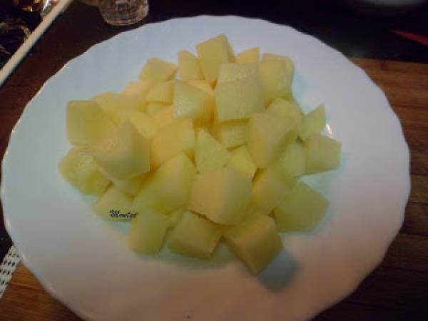 Pollo al ajillo con patatas - Preparación paso 5