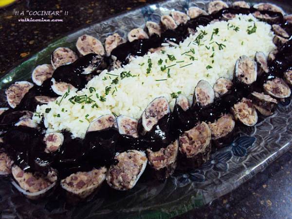 Chipirones en su tinta rellenos de jamón - Preparación paso 6